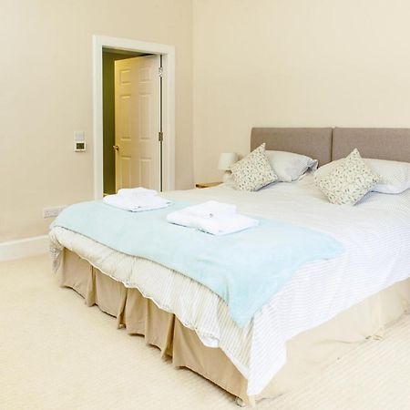 Gorgeous Central Edinburgh 3-Bedroom Apartment Екстериор снимка