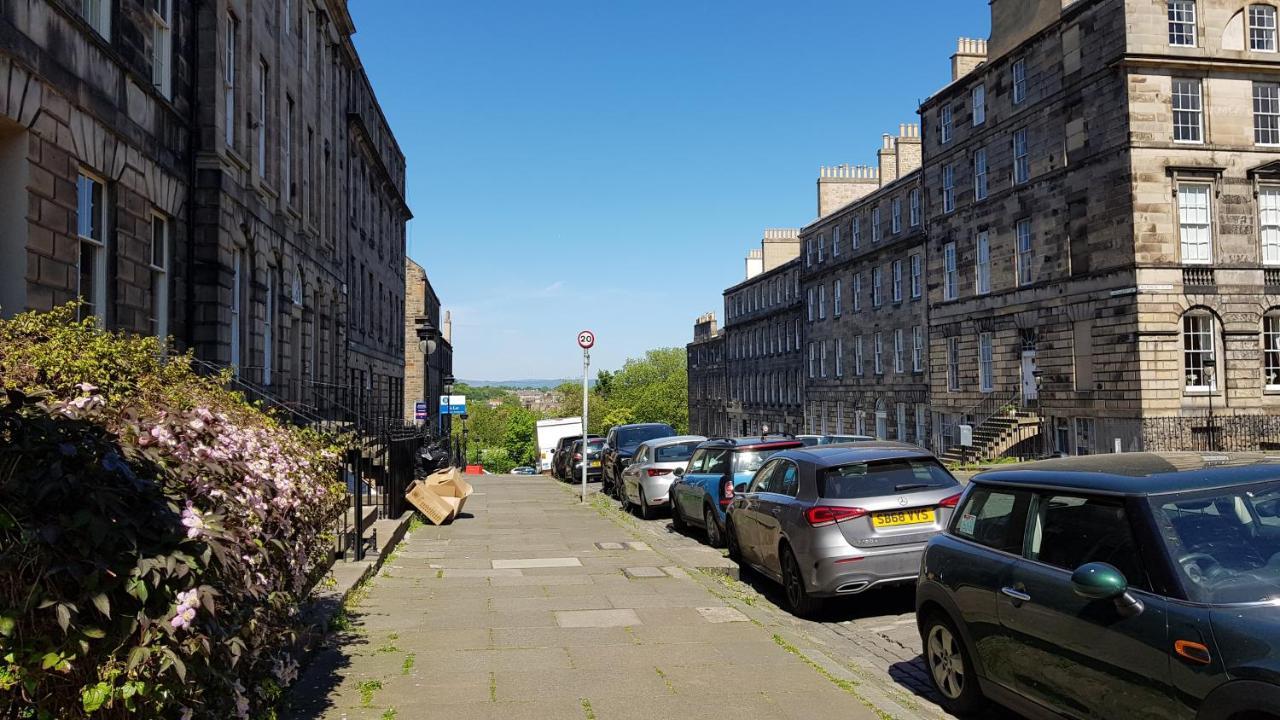 Gorgeous Central Edinburgh 3-Bedroom Apartment Екстериор снимка